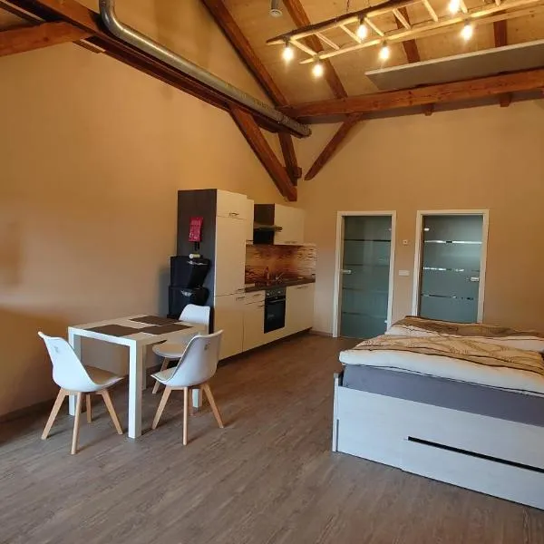 Ferienwohnungen Kay, hotel v destinaci Kirchaich
