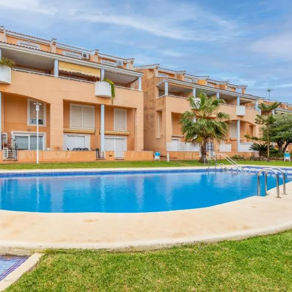 Edificio Menorca、Balcon del Marのホテル