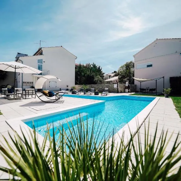 Holiday Home Apartments Bellamare, hotel in Zadar