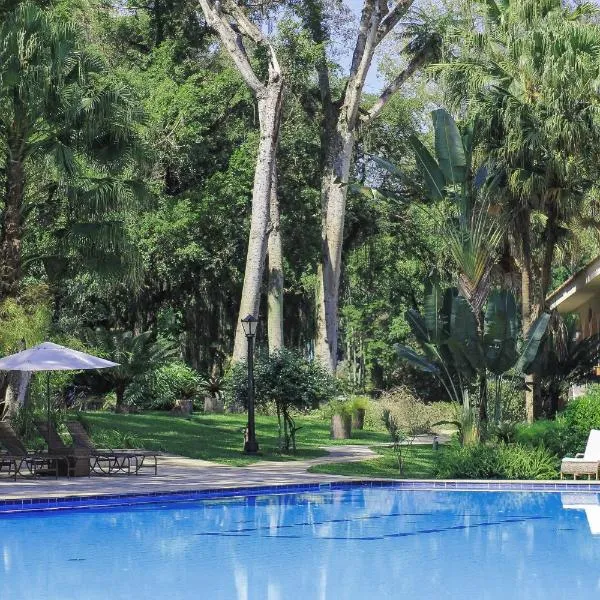 Hotel Resort e Golfe Clube dos 500, hotel v destinaci Guaratinguetá