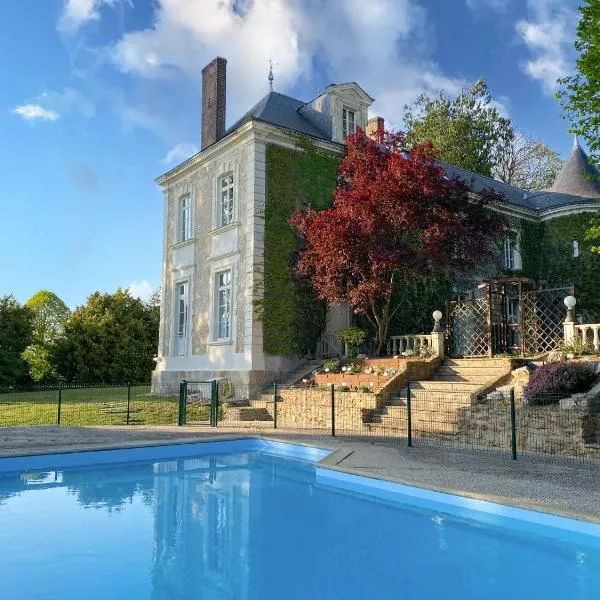 Château de Montaupin, hotel in Mansigné