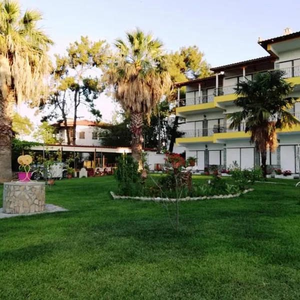 Villa Christina Sea Side: Chaniotis şehrinde bir otel