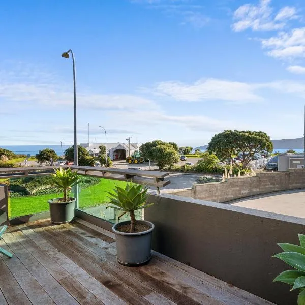 APARTMENT 4A - By the Beach, hotel en Paraparaumu Beach