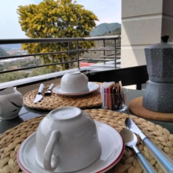 "Vento di Levante Suite" benvenuti in collina, hotel in Casarza Ligure