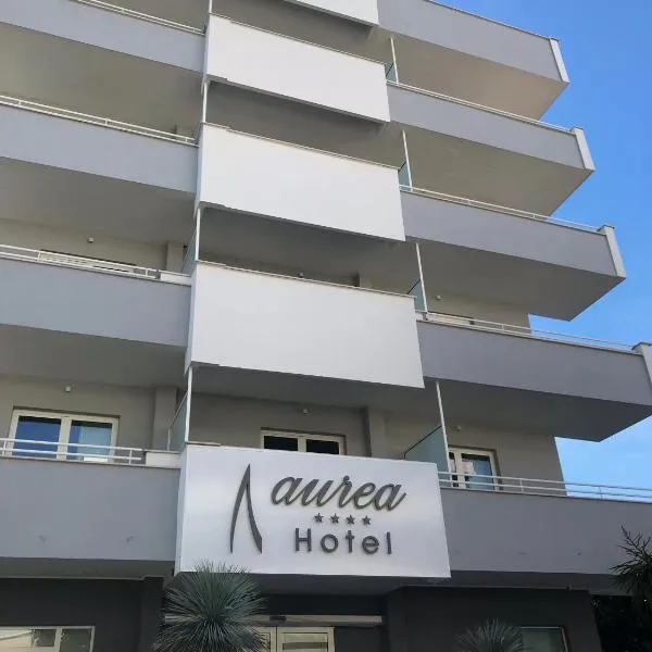 Aurea Hotel, готель у місті Торторето-Лідо