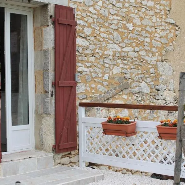 Gîte de Maran 1 - Le Nid Douillet, hotel di Gaugeac