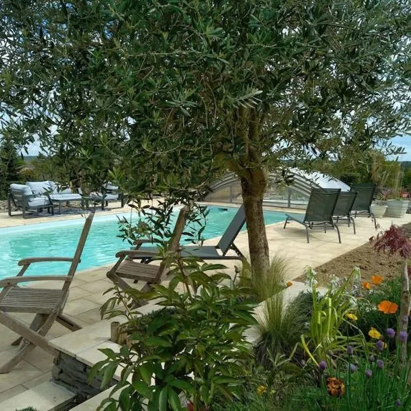 Maison/Villa avec piscine privée Gîte Brain d'eau, hotel Langonban