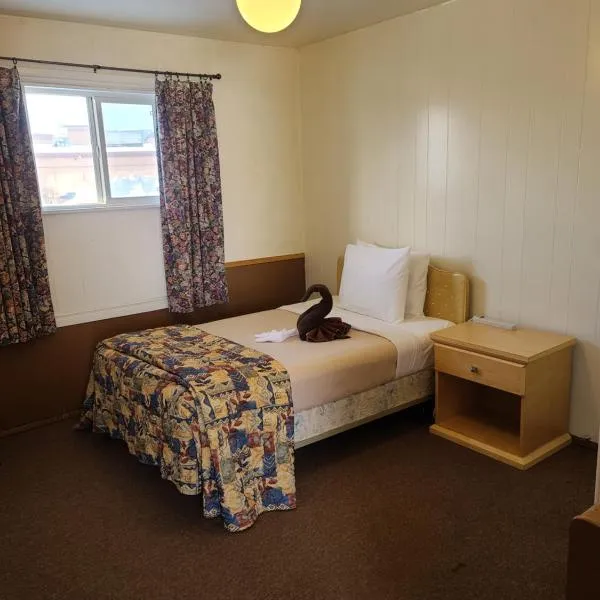 Midtown Motel on Alaska Ave, hotel in Dawson Creek