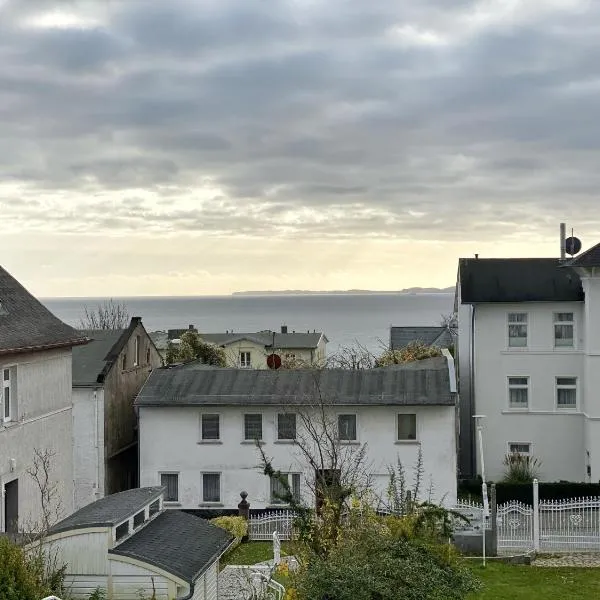 Sassnitz - Villa Anna Villa Anna App 11، فندق في ساسنيتز