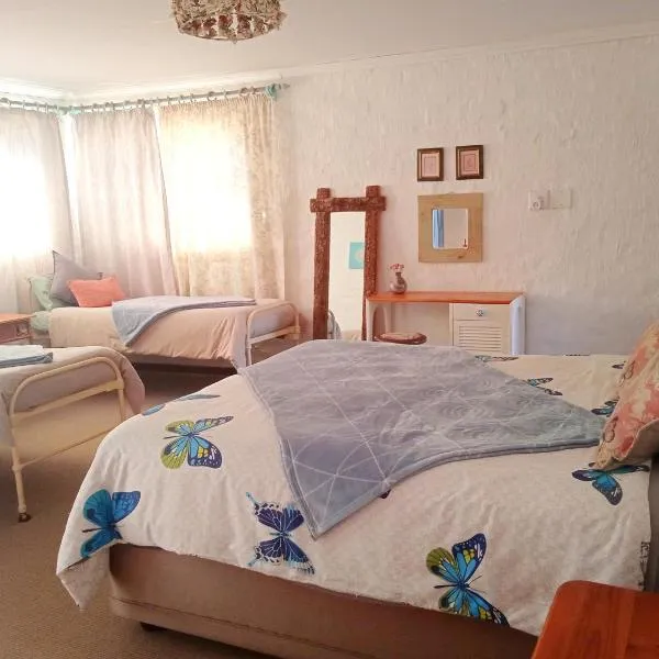 Rheola's Guest Cottage, hotel in Harrismith