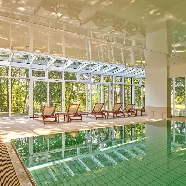 AquaQuell Bad Pilzweg, hotel v destinaci Fürstenzell