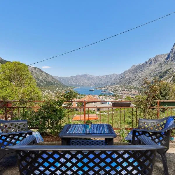 Vukićević House, hotel a Kotor