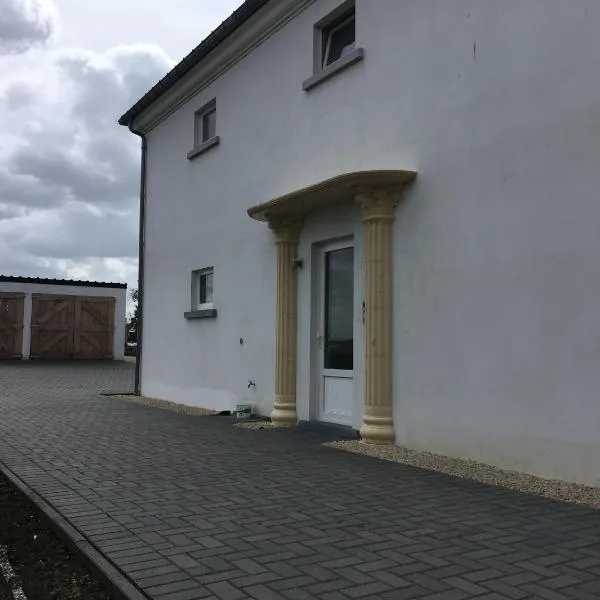 Het Damhert, hotel v destinaci Kortenaken