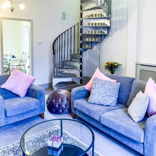The Vines - Stunning Period Home - Free Parking - Central, hotel in York