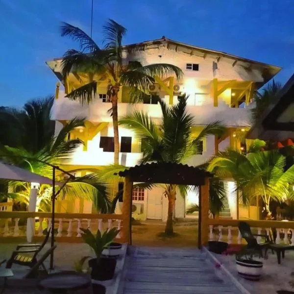 Hotel Cocotal, hotel in Puerto Lindo