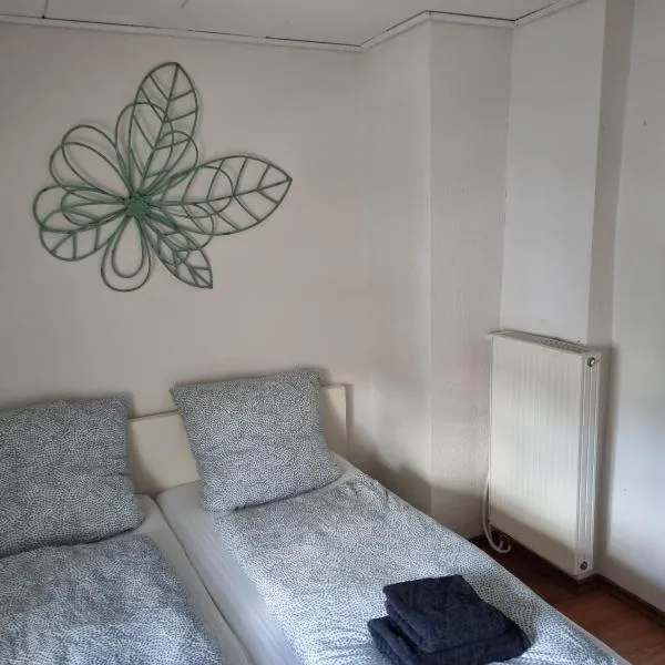 Schöne Wohnung im Zentrum von Ahnatal, hotel v destinaci Weimar