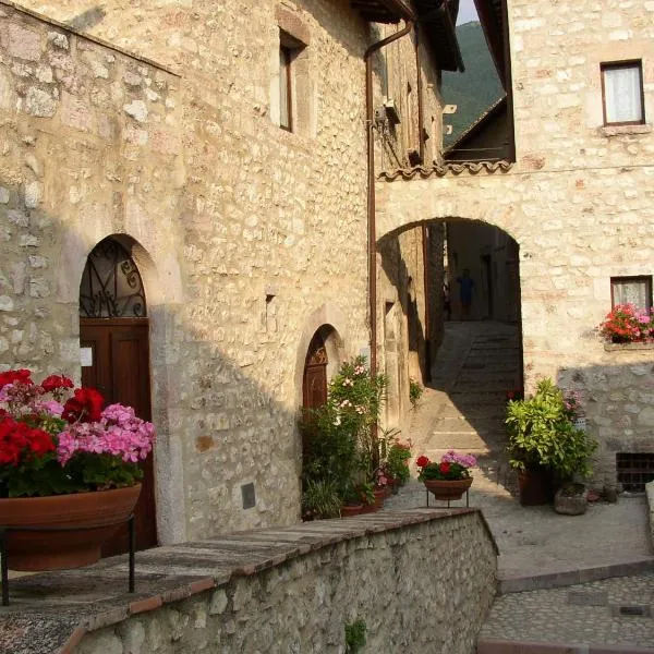 Affittacamere Nonna Rosa, hotel di Vallo di Nera