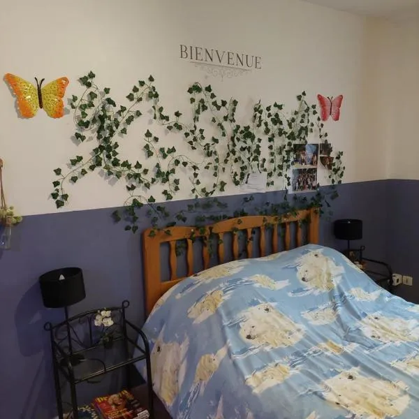 Maison jaune, khách sạn ở Villemus