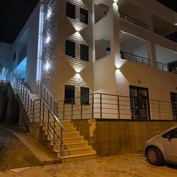 Xhan Apartments, hotel em Ulcinj