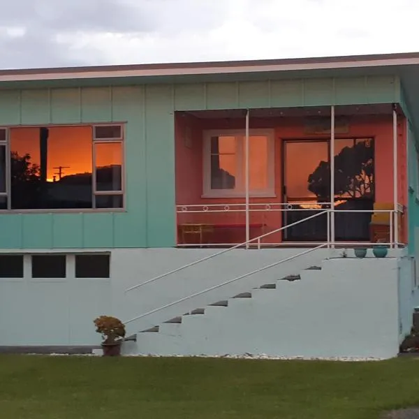 Beach Belle, hotel v destinaci Bowentown