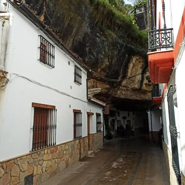 CASA ENROCADA, viešbutis mieste Setenil