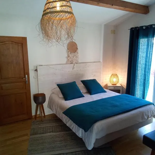 La Chambre Haute, spa et jardin extérieur à Nîmes, hotel v destinaci Nîmes