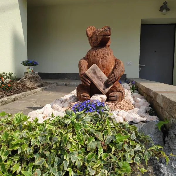 LORA GIUSTA GUEST HOUSE, hotell Comos