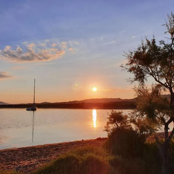 L'ortu di Quaprice, hotell sihtkohas Figari