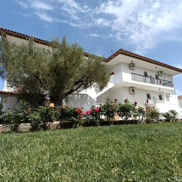 Marios Garden House – hotel w Áfitos