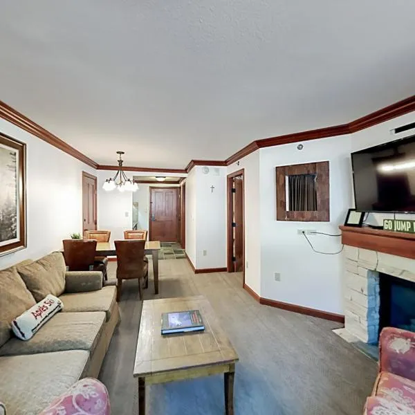 Resort at Squaw Creek's 319, hotel en Olympic Valley