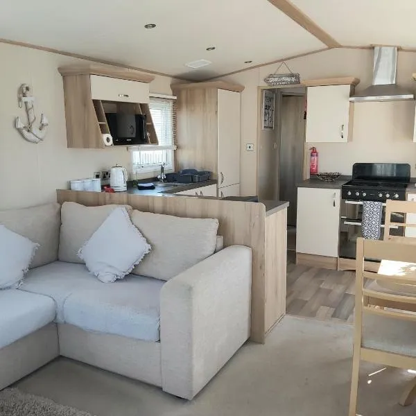 Vista Al Mar, Seaview Caravan Park, Whitstable, hotel v destinaci Kent