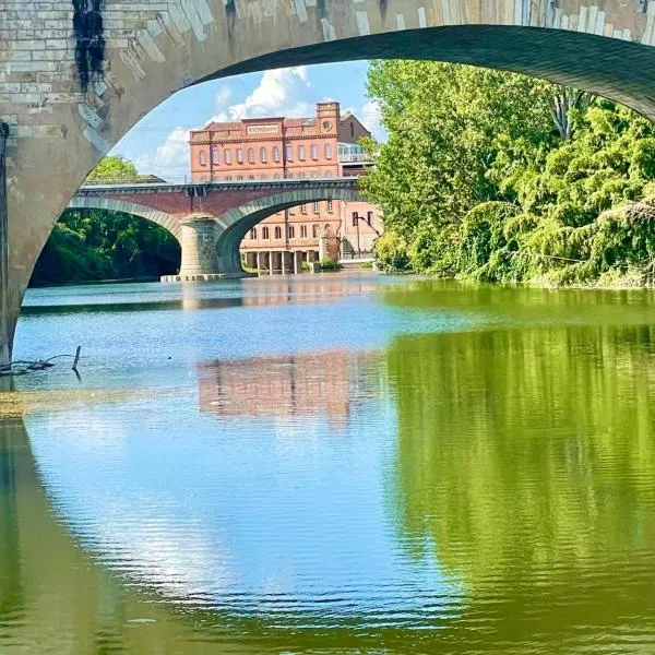 Moulin d'Albias aux portes de Montauban, hotel en Bioule