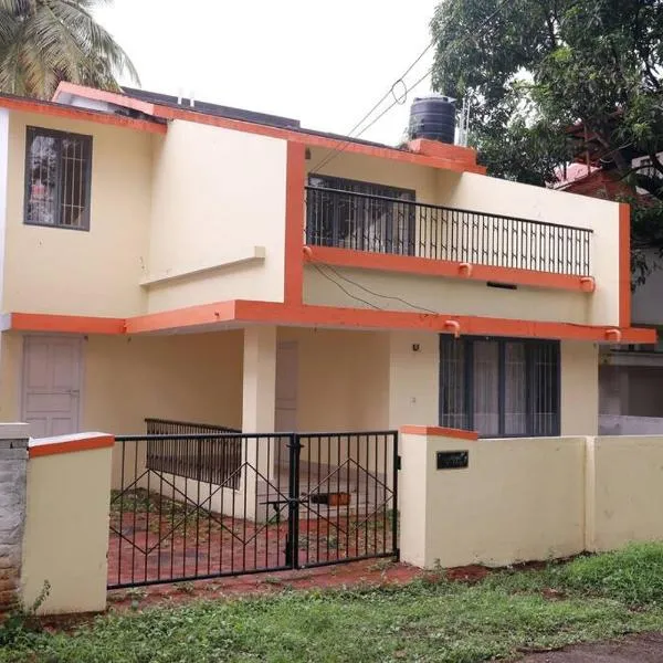 Toms Villa along National highway Thrissur at Nadathara, hotel v destinaci Trissur