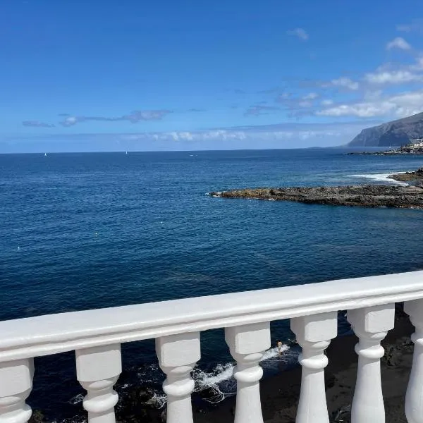 Luxury Villa Los Gigantes, hotel a Puerto de Santiago