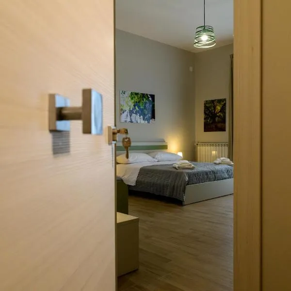 Bee Happy - Bed and Breakfast – hotel w mieście Zafferana Etnea