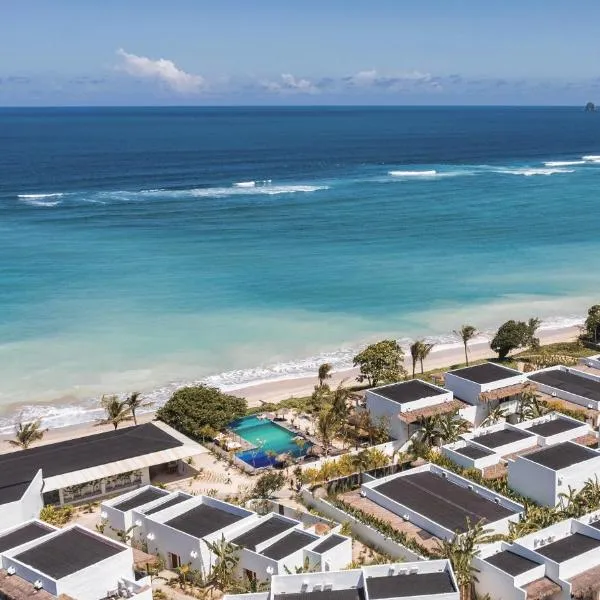 Amber Lombok Beach Resort, hotel v destinaci Selong Belanak