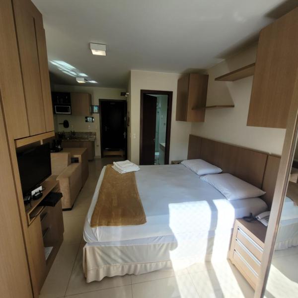 THE SUN RESORT, SHTN TRECHO 2, ENXOVAL DE CAMA E BANHO, PISCINA AQUECIDA, VAGA DE GARAGEM, ACADEMIA, LAVANDERIA, CONVENIÊNCIA 24h, WI-FI, SMART TV, QUADRA DE AREIA, RECEPÇÃO 24h BY REI DOS FLATS - Foto 5