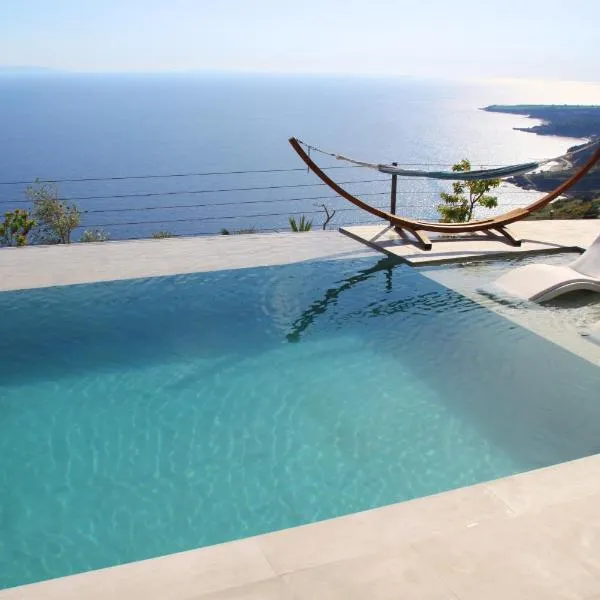 Anemos Luxury Villas, hotel a Rodakino