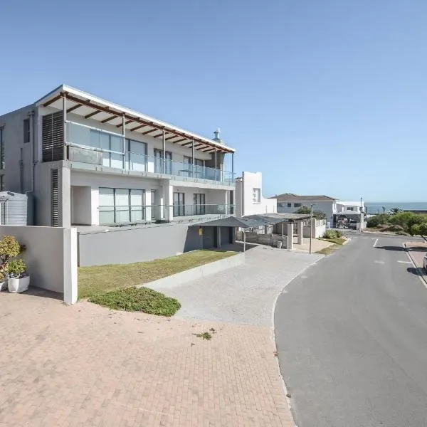 21 Flamingo House, hotel in Yzerfontein