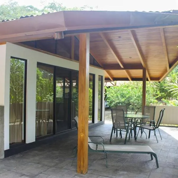 Casa Danta, hotel v destinaci Quepos