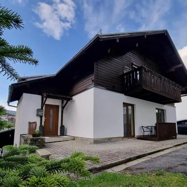 Haus Kraus, hotel v destinaci Bayerisch Eisenstein