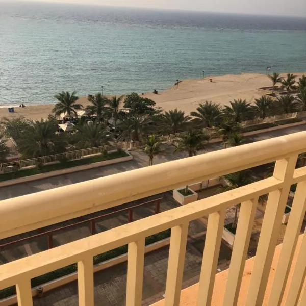 نزل الشاطي 3 عايلات فقط, hotel in King Abdullah Economic City