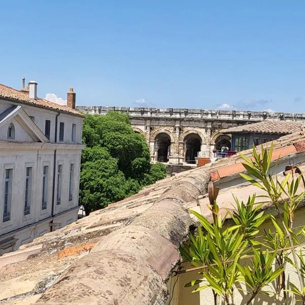 La Dolce Vita Nîmoise Terrasse 100 m des Arènes, hotel v destinaci Nîmes