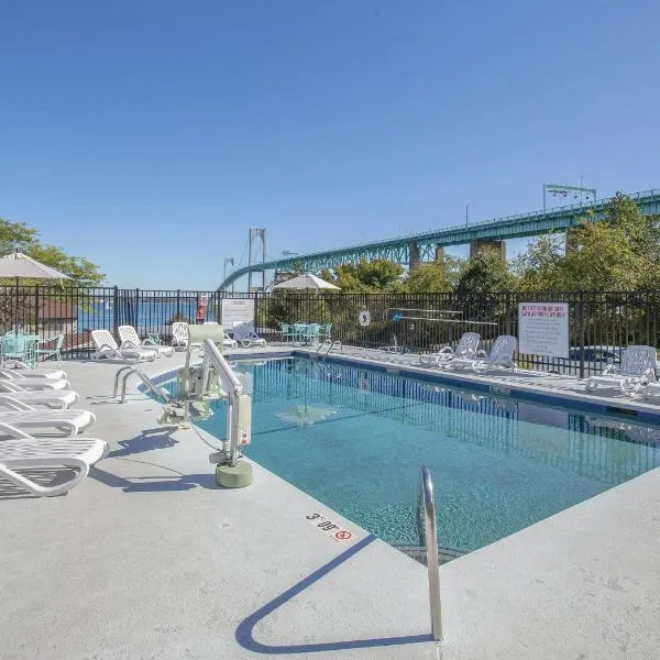 Club Wyndham Newport Overlook, hotel v destinaci Jamestown