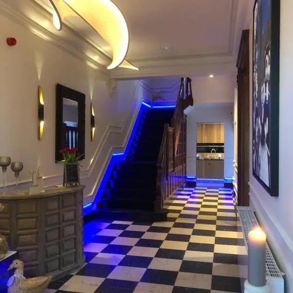 St-Georges IV, hotel v destinaci Ieper