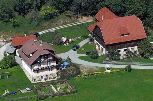 Ferienwohnung am Oberrainerhof, hotel v destinaci Arriach
