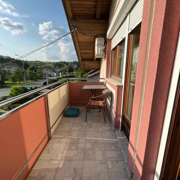 Apartmani M&D, hôtel à Laktaši