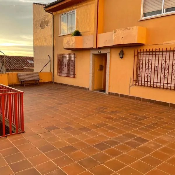 Apartamento Turístico Ávila VUT, hotel di Muñopepe