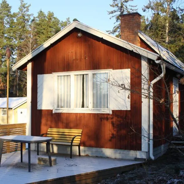 Erikssund, готель у місті Bålsta