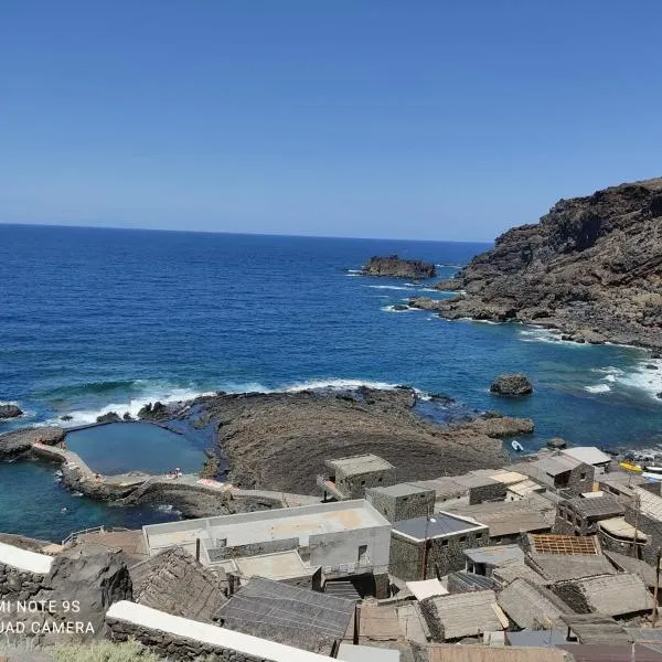 casa cueva el Pozo las Calcosas, hotel en Hoyo del Barrio